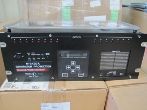 LOT (10) RELAYS, GEN. PROTECTION, DIGITAL MULTIFUNCTION KIND BECKWITH RELAY M-3425A COMPREHENSIVE PROTECTION SYSTEM WITH IPSCOM COMMUNICATION SOFTWARE AND THE FOLLOWING OPTIONAL PROTECTIVE FUNCTIONS: 1) SYNCH-CHECK PLUS (25) 2) POWER INPUT: 110/125/220/250 VDCOR 110/120/230/240 VAC NOMINAL 3) VOLTAGE INPUT FROM VOLTAGE TRANSFORMER: 120 VAC, WYE-CONNECTED VA, VB, VC 4) VOLTAGE INP & (8) FIXTURE, LIGHTING, 150 WATT PULSE METAL HALIDE (MH), WITH EM RELAY KIT, MODULE 600, 120 VAC, MEDIUM BASE SOCKET, GRAY FINISH, CONDUIT ADAPTER, 16" WIDE X 16.25" HIGH X 11.25" DEPTH SIZE, BOROSILICATE PRISMATIC GLASS REFRACTOR, POLE OR SURFACE-MOUNTED LUMINAIRE. INCLUDES: > LIGHT FIXTURE (HOLOPHANE MW15DMH12GADEMUSPOM) > MAIN LAMP HOLDER (4 KV PULSE RATED, 660W-600V) > MAIN LAMP (S (W-44) LOADING & HANDLING FEE $15-